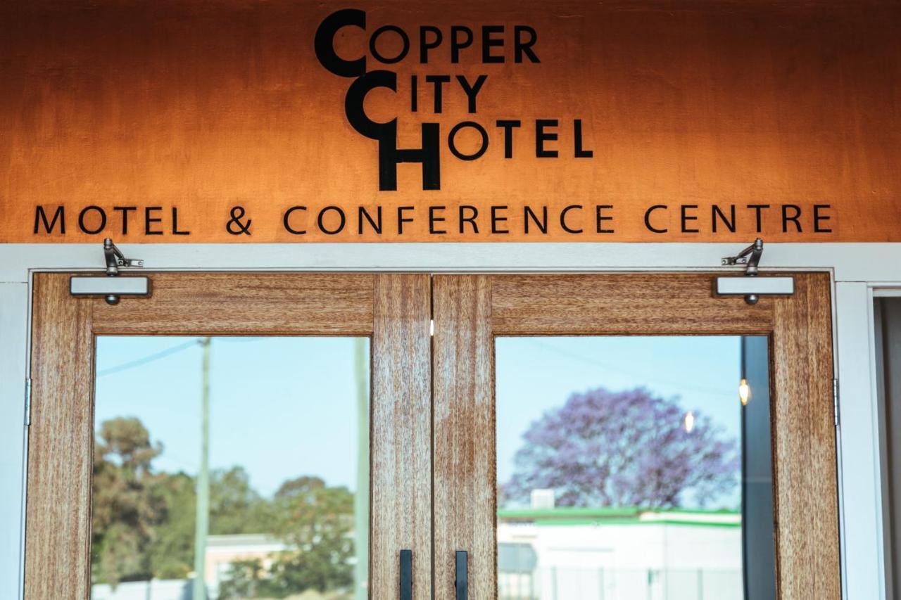 Copper City Motel โคบาร์ ภายนอก รูปภาพ